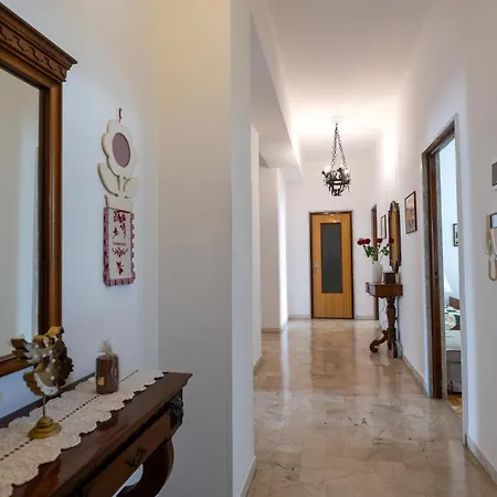 Dimora Barbara Apartment